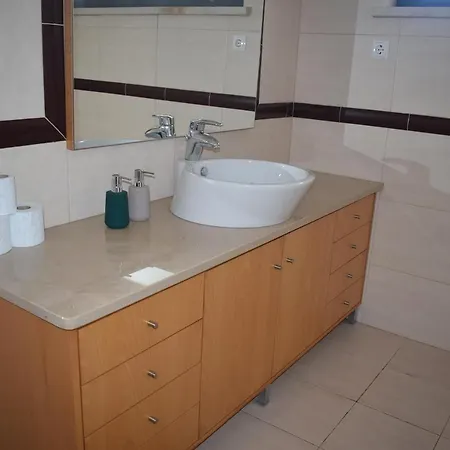 Βίλα Oceanica 2 *