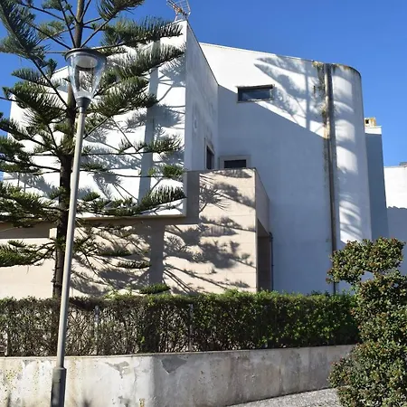 Oceanica 2 Villa *